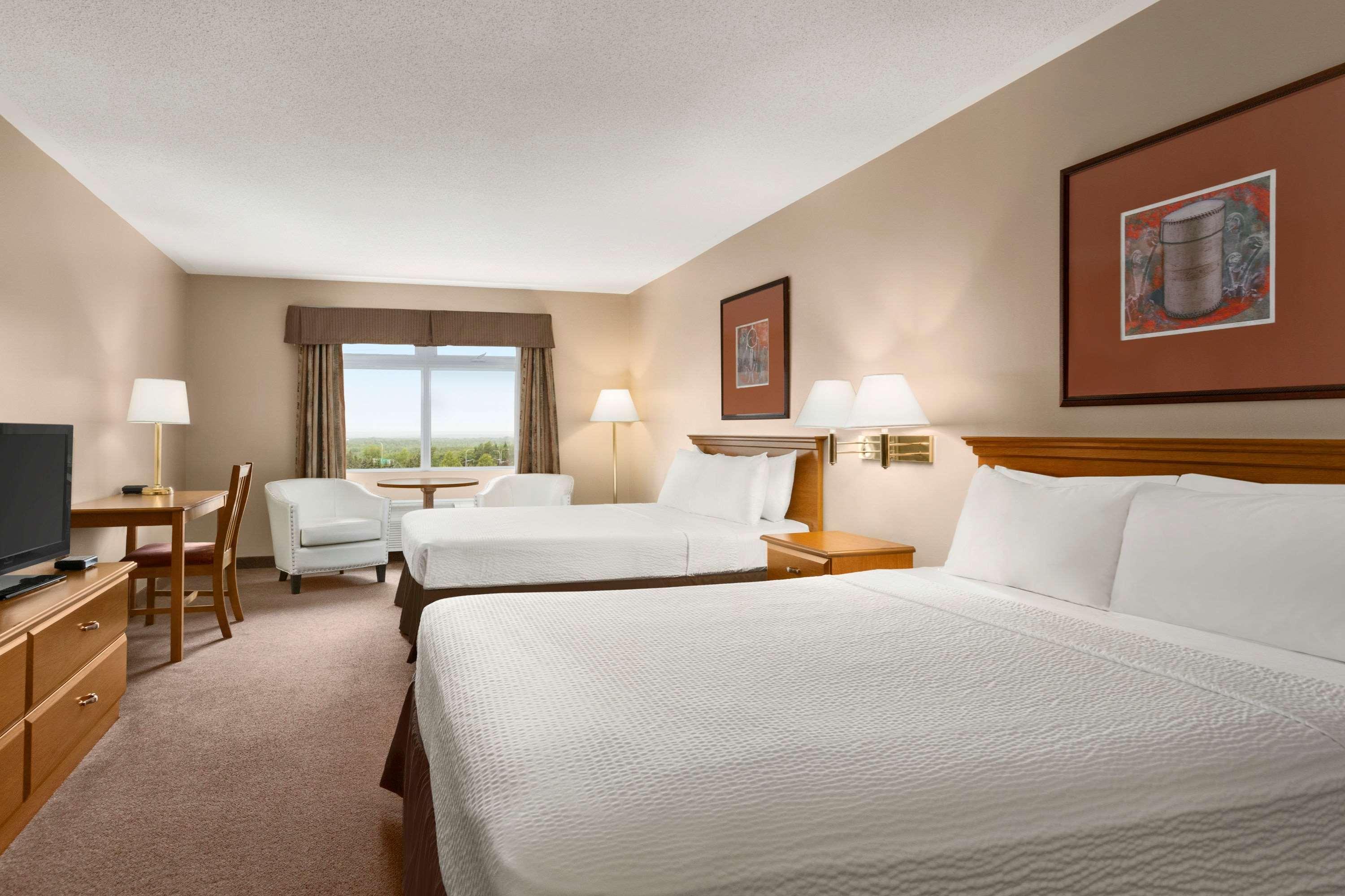 Days Inn By Wyndham Oromocto Conference Centre Zewnętrze zdjęcie